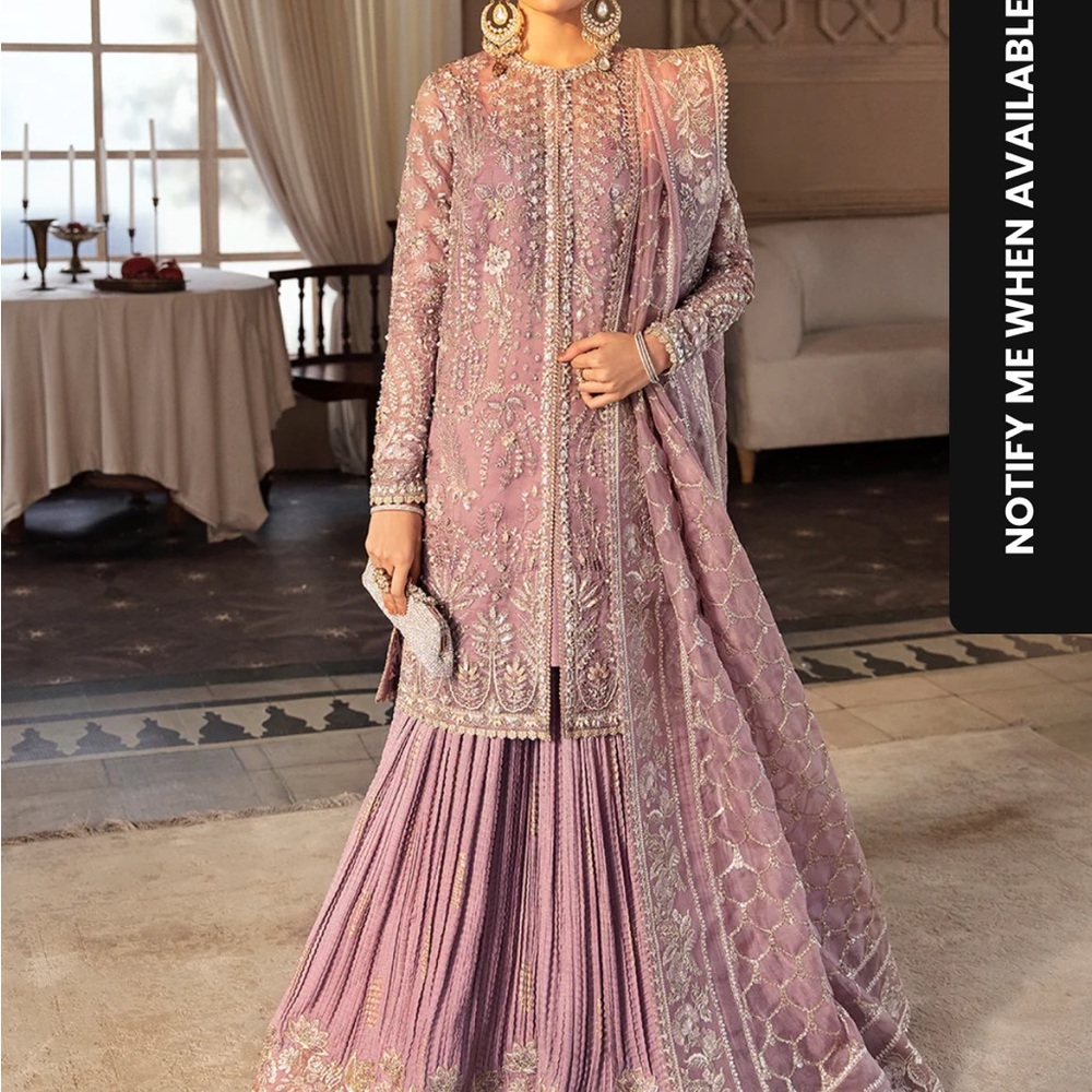 SOLD Soraya Sehr lavender/soft mauve 4 peice